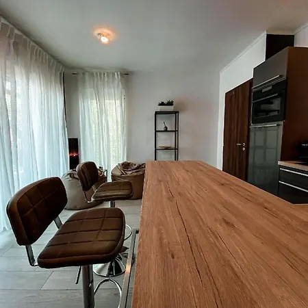 Syrah Wellness Apartman Siofok *
