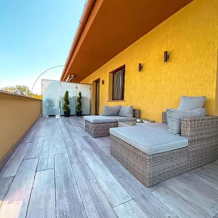 Syrah Wellness Apartman Siofok דירה שיופוק