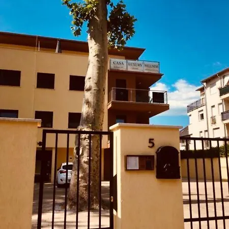 Syrah Wellness Apartman Siofok שיופוק