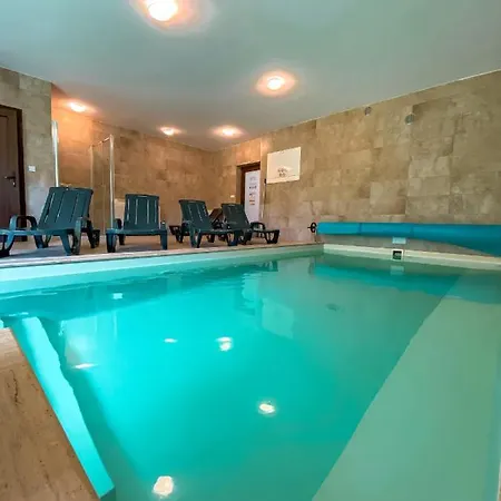 Syrah Wellness Apartman Siofok * שיופוק