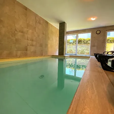 Syrah Wellness Apartman Siofok * שיופוק