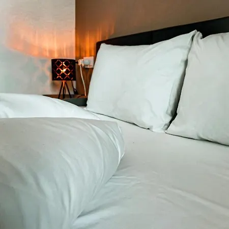 Syrah Wellness Apartman Siofok שיופוק